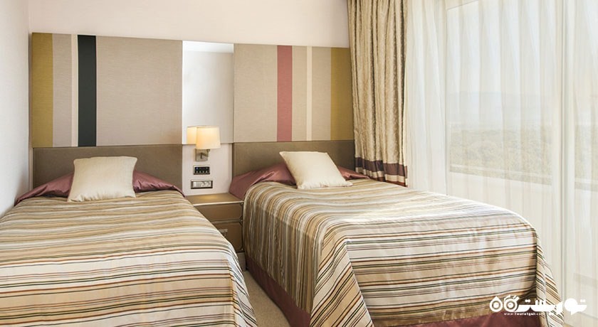 تخت های توئین سوئیت فمیلی